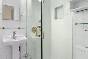 98 Luquer St, New York City, NY 11231 - Photo 6