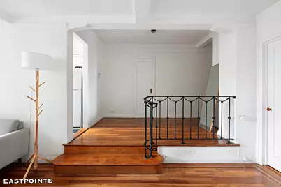 200 W 20th Street #816, New York City, NY 10011 - Photo 1