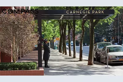 200 E 94th Street #2911, New York City, NY 10128 - Photo 18
