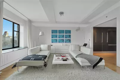 110 Central Park S #8B, New York City, NY 10019 - Photo 4