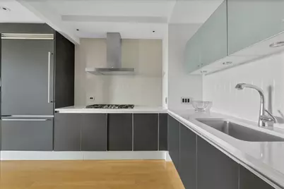 110 Central Park S #8B, New York City, NY 10019 - Photo 12