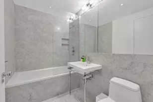 110 Central Park S, New York City, NY 10019 - Photo 18