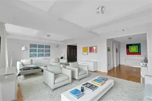 110 Central Park S, New York City, NY 10019 - Photo 6