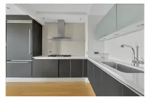 110 Central Park S, New York City, NY 10019 - Photo 10