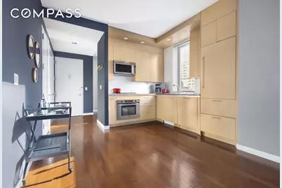 1600 Broadway #20A, New York, NY 10019 - Photo 2