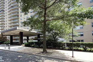 2500 Johnson Ave, New York City, NY 10463 - Photo 14