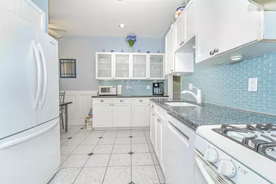 2644 E 27th Street, New York City, NY 11235 - Photo 26