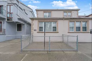 2644 E 27th St, New York City, NY 11235 - Photo 2