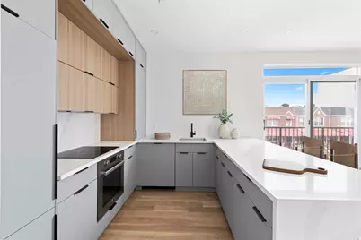 831 Knickerbocker Avenue #2B, Brooklyn, NY 11207 - Photo 1