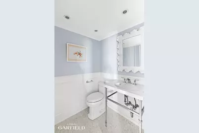 400 E 70th Street #3602, New York, NY 10021 - Photo 22