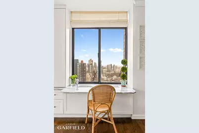 400 E 70th Street #3602, New York, NY 10021 - Photo 20