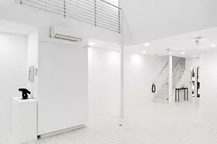 22 E 81st St, New York, NY 10028 - Photo 2