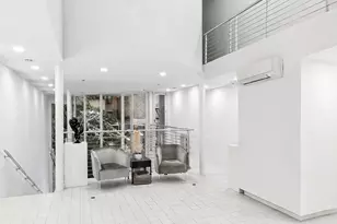 22 E 81st St, New York City, NY 10028 - Photo 4