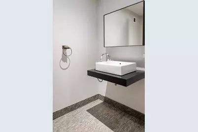 20 Pine Street #908, New York City, NY 10005 - Photo 8