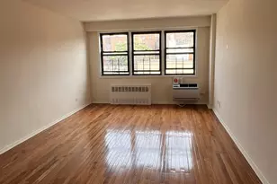 579 W 215th St, New York City, NY 10034 - Photo 1