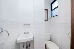 233 E 88th St, New York City, NY 10128 - Photo 8