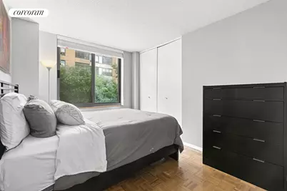2 S End Avenue #3M, New York City, NY 10280 - Photo 6