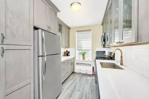 9201 Shore Rd, New York City, NY 11209 - Photo 12