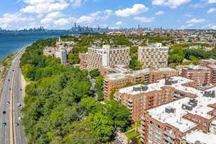 9201 Shore Rd, New York City, NY 11209 - Photo 30