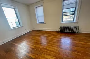 32-15 35th St, New York City, NY 11106 - Photo 1