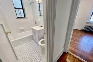 32-15 35th St, Astoria, NY 11106 - Photo 4