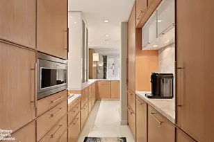 11 W 69th St, New York, NY 10023 - Photo 4