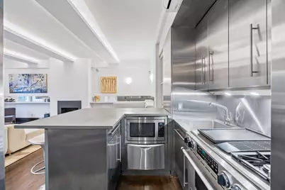 100 Central Park S #2B, New York, NY 10019 - Photo 12