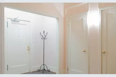 120 E 75th Street #1C, New York City, NY 10021 - Photo 6