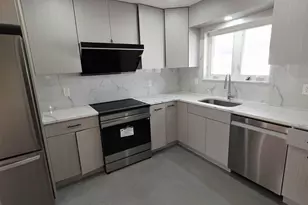 149-30 81st St, New York City, NY 11414 - Photo 2