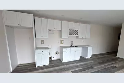 830 Hendrix Street, New York City, NY 11207 - Photo 6