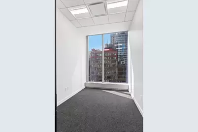 50 W 47th Street #1107, New York City, NY 10036 - Photo 6