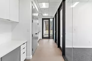 50 W 47th St, New York City, NY 10036 - Photo 2