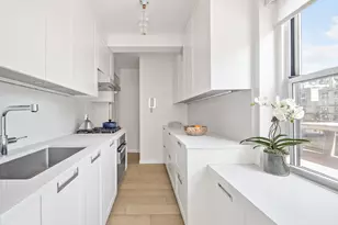 1025 5th Ave, New York City, NY 10028 - Photo 6