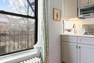 300 8th Ave, New York City, NY 11215 - Photo 4