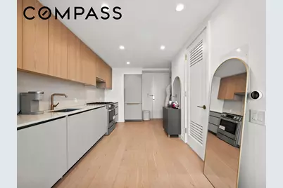 45-3 Court Square #4406, New York City, NY 11101 - Photo 6
