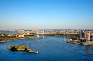 1735 York Ave, New York City, NY 10128 - Photo 18