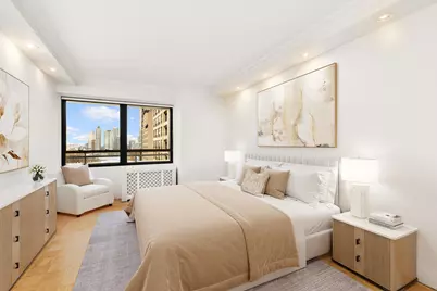 240 E 47th Street #10D, New York, NY 10017 - Photo 6