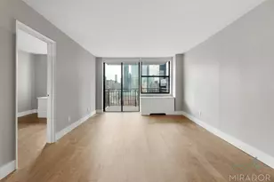 330 E 39th St, New York City, NY 10016 - Photo 8