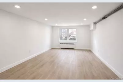 1986 W 9th Street, New York City, NY 11223 - Photo 10