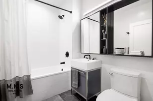 1-76 Woodward Ave, New York City, NY 11385 - Photo 24