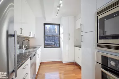 235 E 49th Street #6BC, New York City, NY 10017 - Photo 4