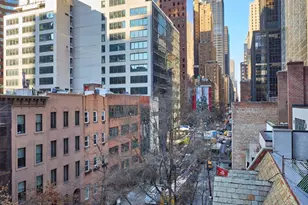 235 E 49th St, New York City, NY 10017 - Photo 12