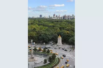 301 W 57th Street #33B, New York City, NY 10019 - Photo 4