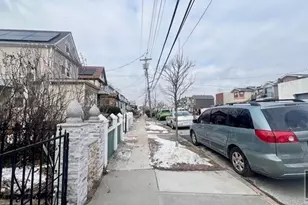 115-50 149th St, Jamaica, NY 11436 - Photo 16