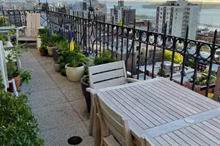 111 Hicks St, New York City, NY 11201 - Photo 10