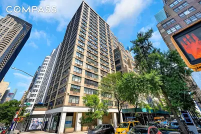 301 E 45th Street #8A, New York, NY 10017 - Photo 6