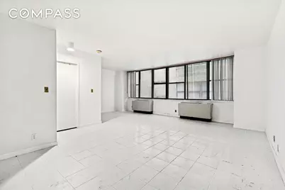 301 E 45th Street #8A, New York, NY 10017 - Photo 1