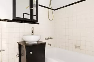 350 Bleecker St, New York City, NY 10014 - Photo 4