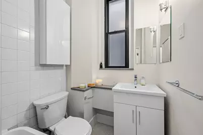 231 W 21st Street #5C, New York City, NY 10011 - Photo 8