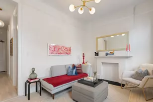 231 W 21st St, New York City, NY 10011 - Photo 2